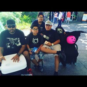 Meet your Posher, Robert